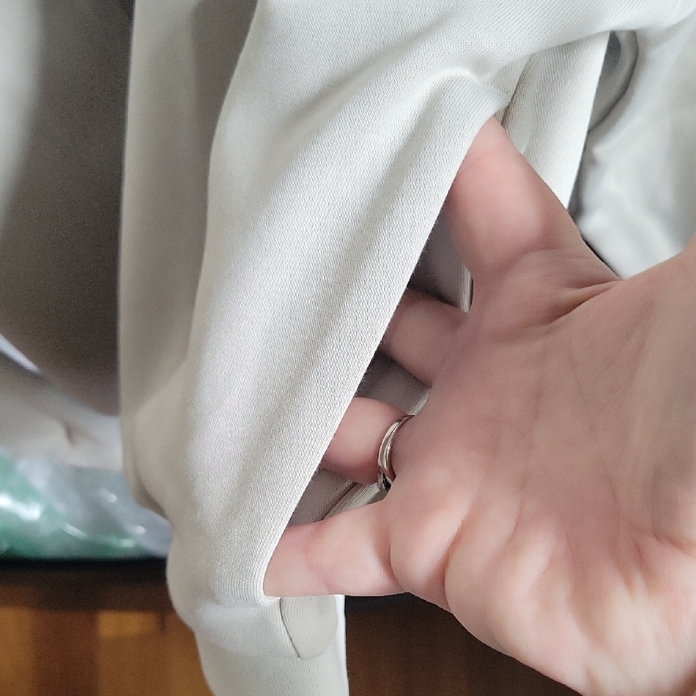 Adidas Off-White Casual Zip Jacket - Picture 10 of 13